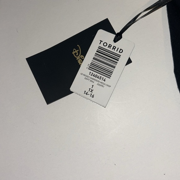 Torrid Black capri Leggings Mickey Solid - Picture 2 of 5